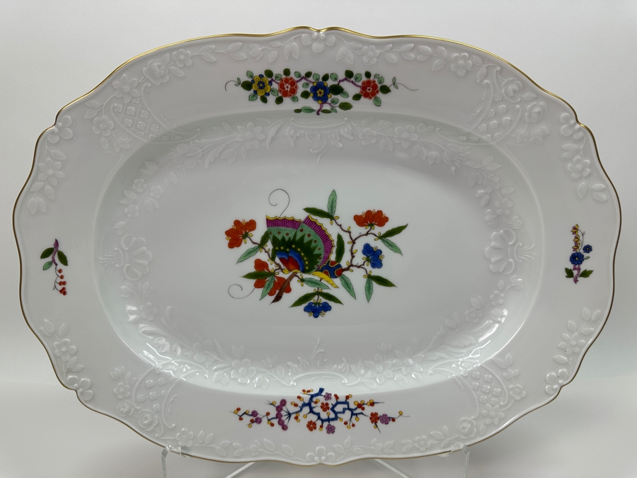 Meissen (Germany) Fine Porcelain Individually Hand Painted 'Colorful Chinese Butterfly Painting With Gold Rim' Schmetterling, Oval Serving Platter 16 X 11.5 Estimate $1,500	 [Photo 2]