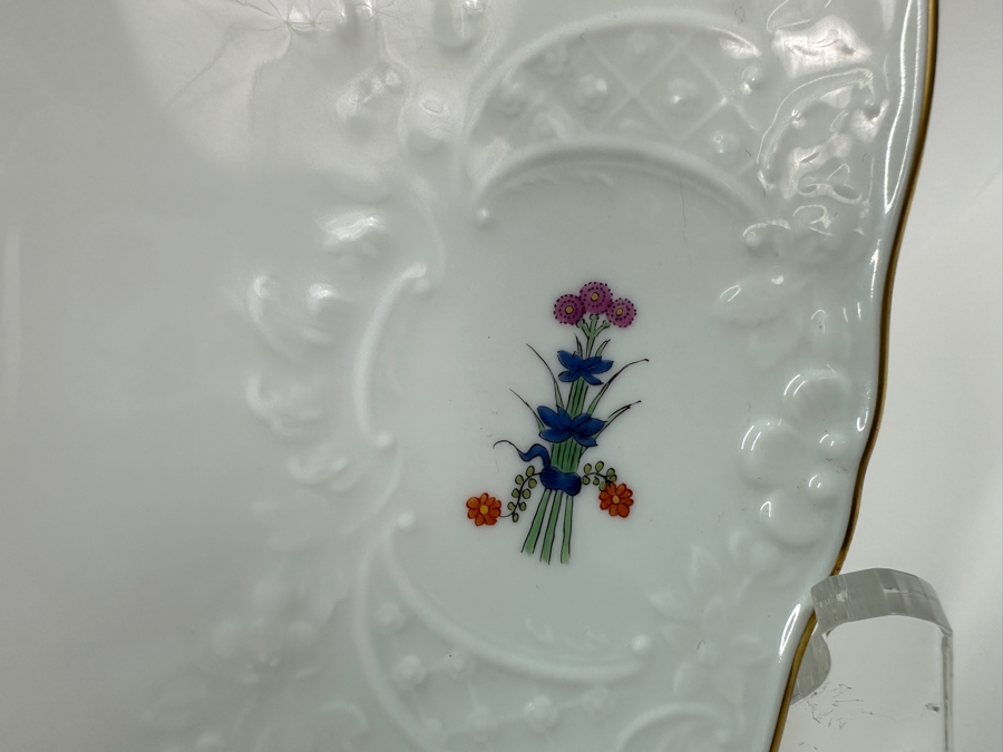 Meissen (Germany) Fine Porcelain Individually Hand Painted 'Colorful Chinese Butterfly Painting With Gold Rim' Schmetterling, Service Charger Plate 12W Estimate $300 [Photo 5]