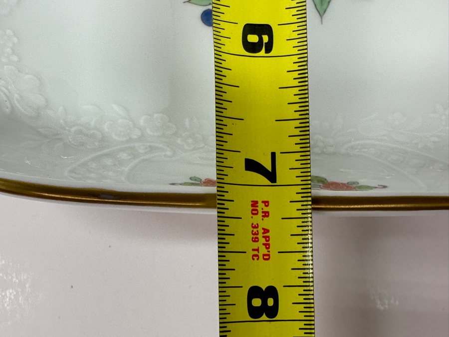 Meissen (Germany) Fine Porcelain Individually Hand Painted 'Colorful Chinese Butterfly Painting With Gold Rim' Schmetterling, Service Charger Plate 12W Estimate $300 [Photo 22]