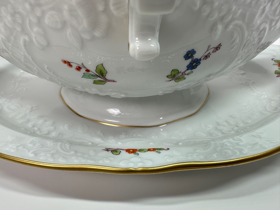 Meissen (Germany) Fine Porcelain Individually Hand Painted 'Colorful Chinese Butterfly Painting With Gold Rim' Schmetterling, Gravy Boat With Attached Underplate 10W Estimate $350 [Photo 5]