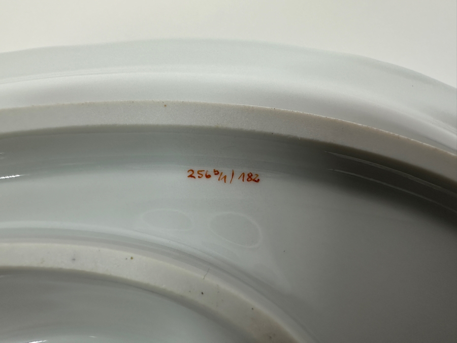 Meissen (Germany) Fine Porcelain Individually Hand Painted 'Colorful Chinese Butterfly Painting With Gold Rim' Schmetterling, Gravy Boat With Attached Underplate 10W Estimate $350 [Photo 12]