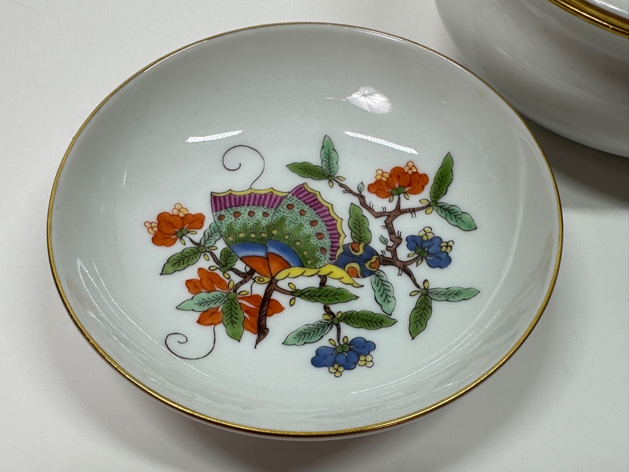 Meissen (Germany) Fine Porcelain Individually Hand Painted 'Colorful Chinese Butterfly Painting With Gold Rim' Schmetterling, Lidded Box 3.75W With Pair Of Small Dishes 3.25W Estimate $300 [Photo 6]