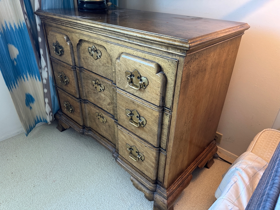 Vintage 1971 Chest Of Drawers Dresser 38W X 19D X 31.5H [Photo 3]