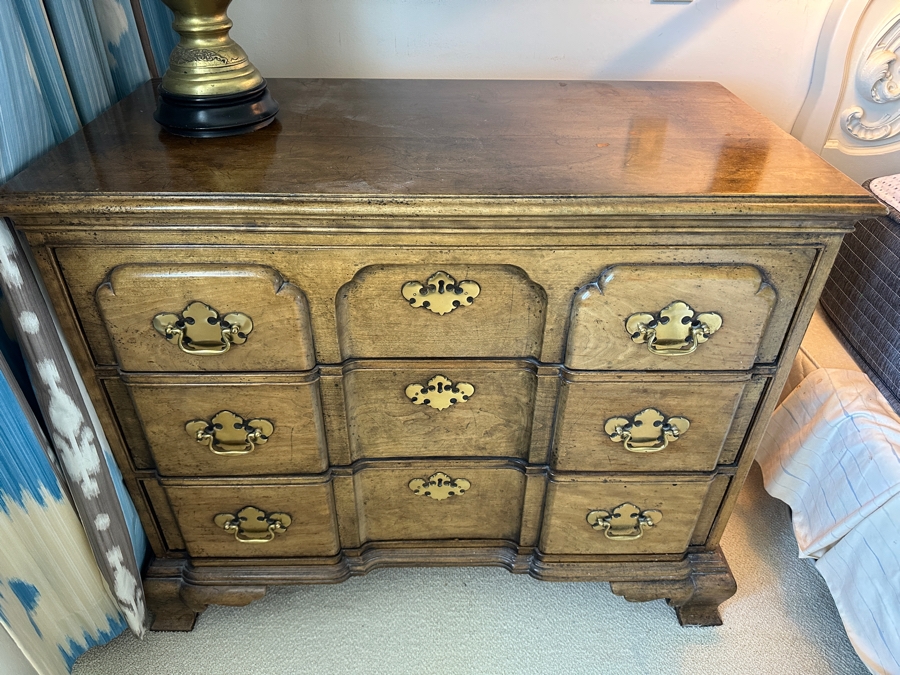 Vintage 1971 Chest Of Drawers Dresser 38W X 19D X 31.5H [Photo 2]