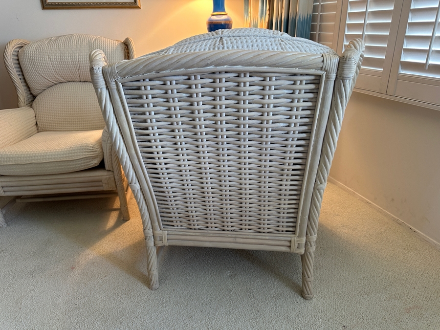 Pair Of Vintage Lane Venture Wicker Armchairs [Photo 9]