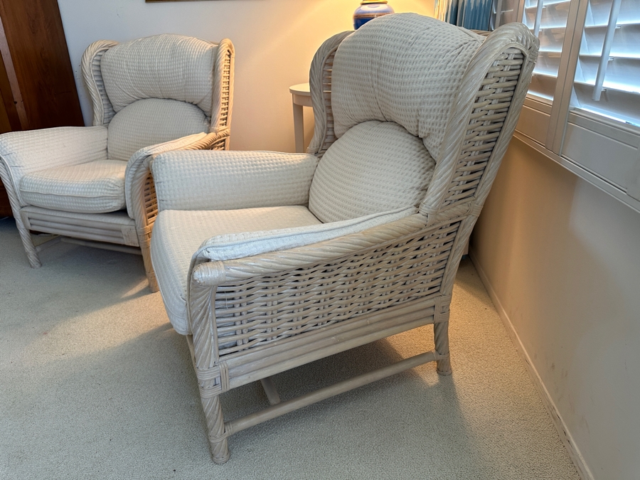 Pair Of Vintage Lane Venture Wicker Armchairs [Photo 4]