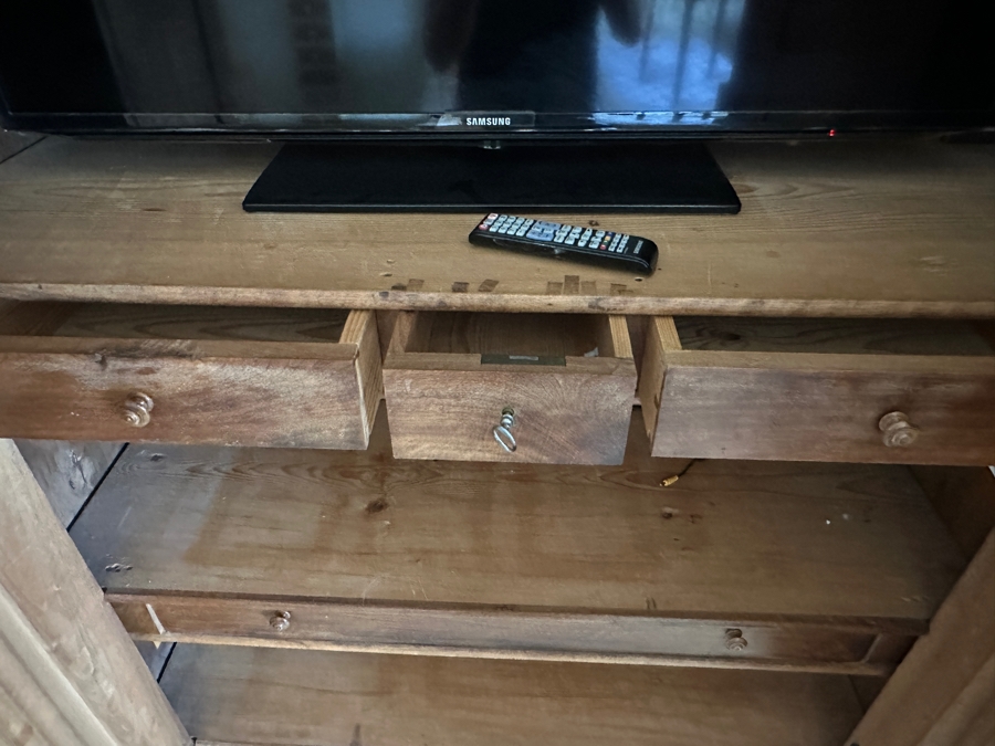 Antique Carved Wooden Wardrobe Armoire Cabinet 54W X 23D X 98H [Photo 14]