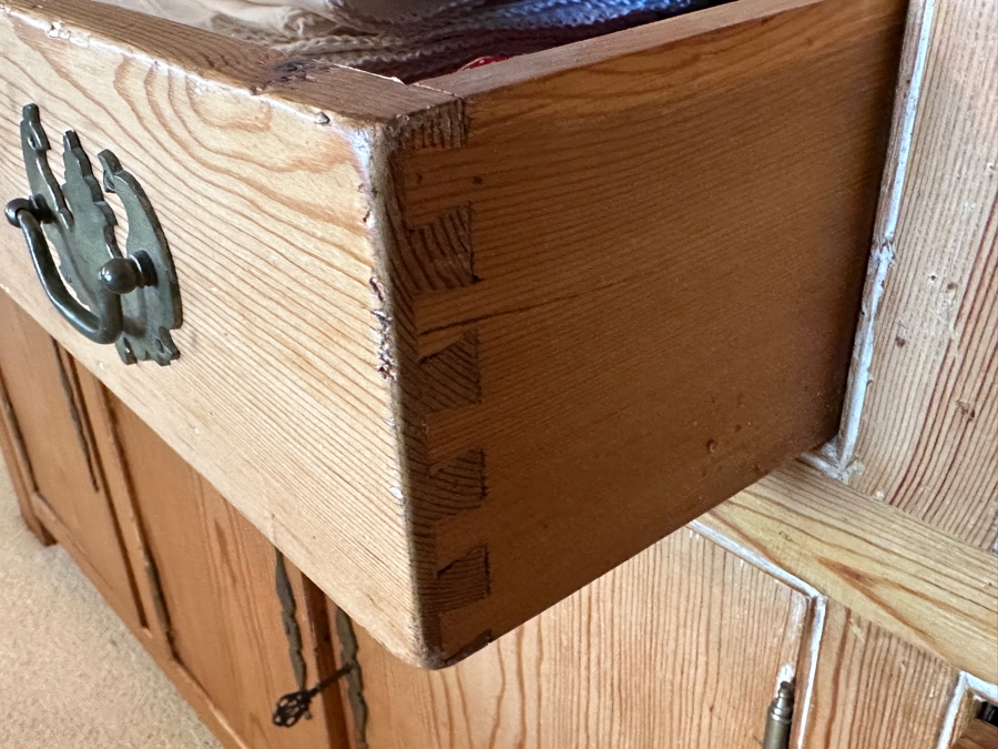 Stunning Antique Primitive Cabinet With Hutch 72W X 22D X 82H [Photo 10]