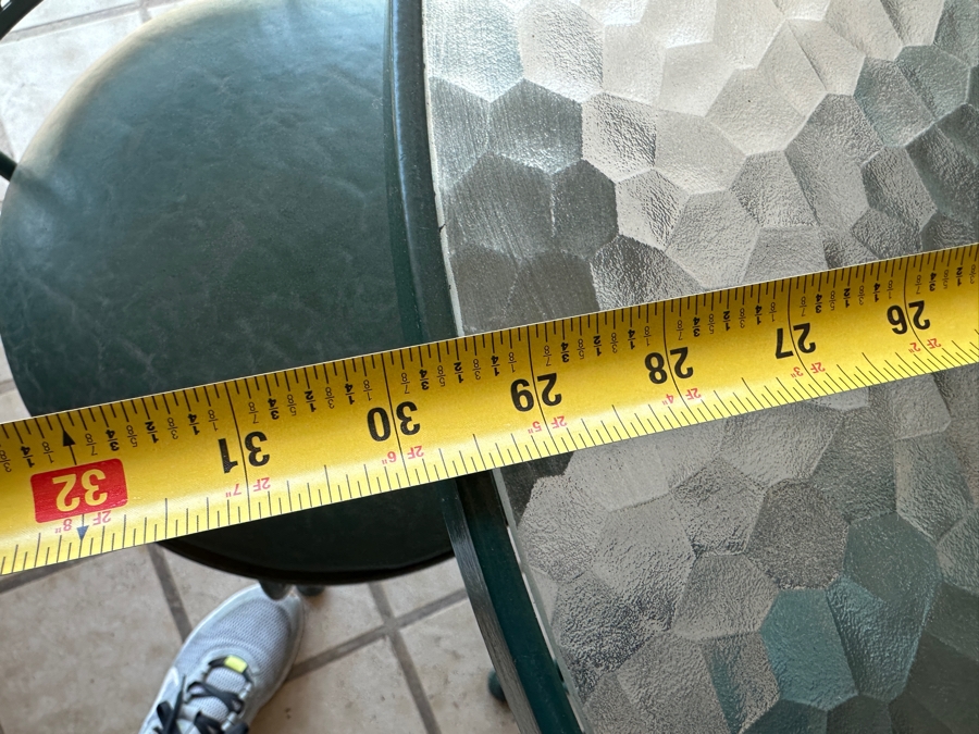 Vintage Wrought Iron Patio Set Table 29.5W X 28.5H With Three Chairs [Photo 4]