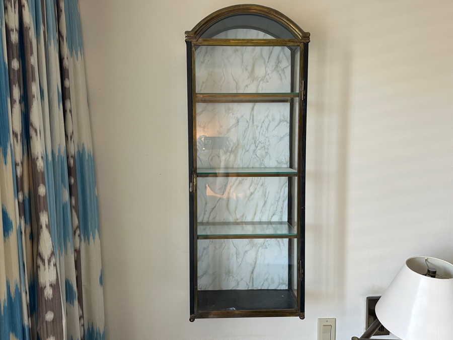 Vintage Brass Glass Front/Sides Curio Cabinet Mount On Wall Or Freestanding 15W X 8D X 40H [Photo 5]
