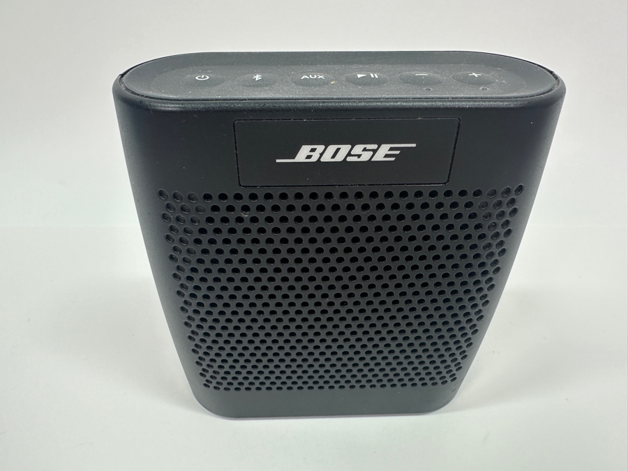 Bose Soundlink 415859 Portable Bluetooth Speaker [Photo 2]