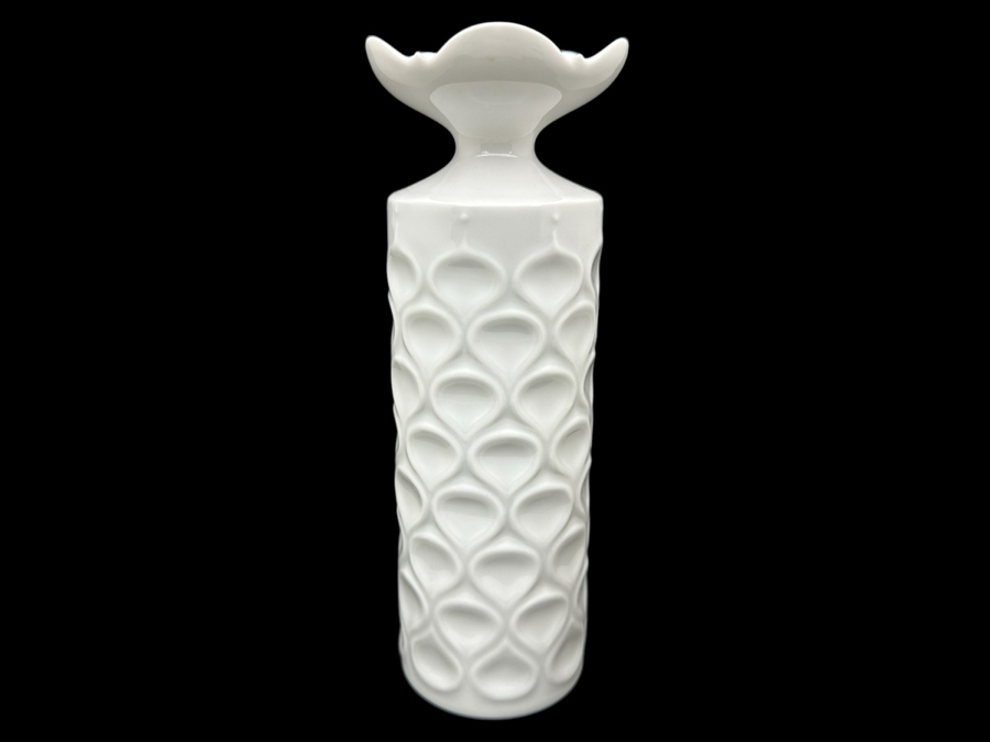Meissen (Germany) Mid-Century White Porcelain Lotus Flower Vase By Ludwig Zepner 9H