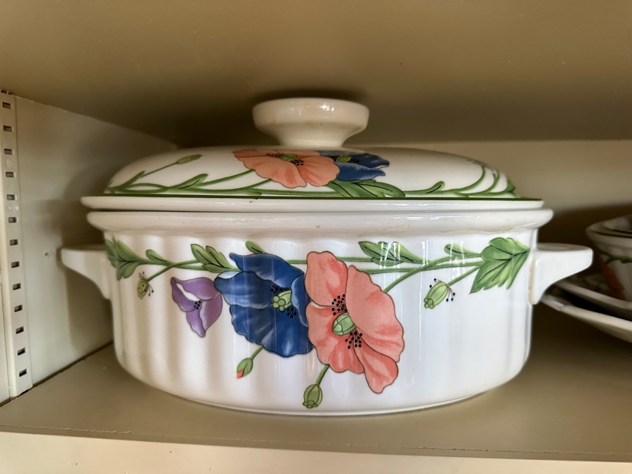 Villeroy & Boch Porcelain China Set West Germany Amapola Pattern Over 100 Pieces [Photo 2]