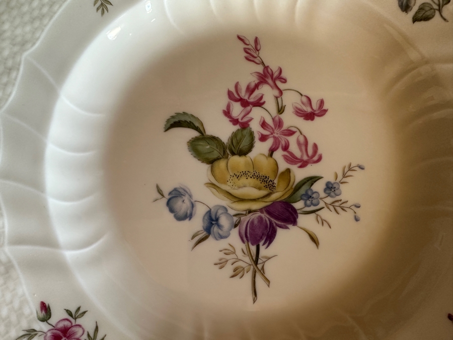 Royal Copenhagen Denmark China Service Approximate Service For 12 With Additional Serving Pieces (Approximately 100 Pieces) Frijsenborg Pattern [Photo 14]