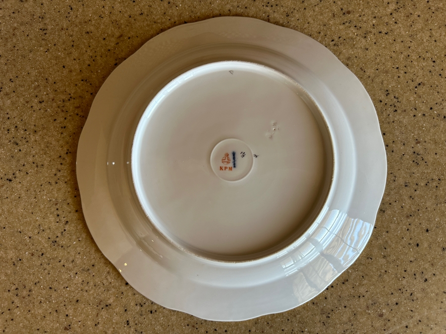 KPM74 By KPM Porcelain China Service Approximately 39 Pieces [Photo 13]