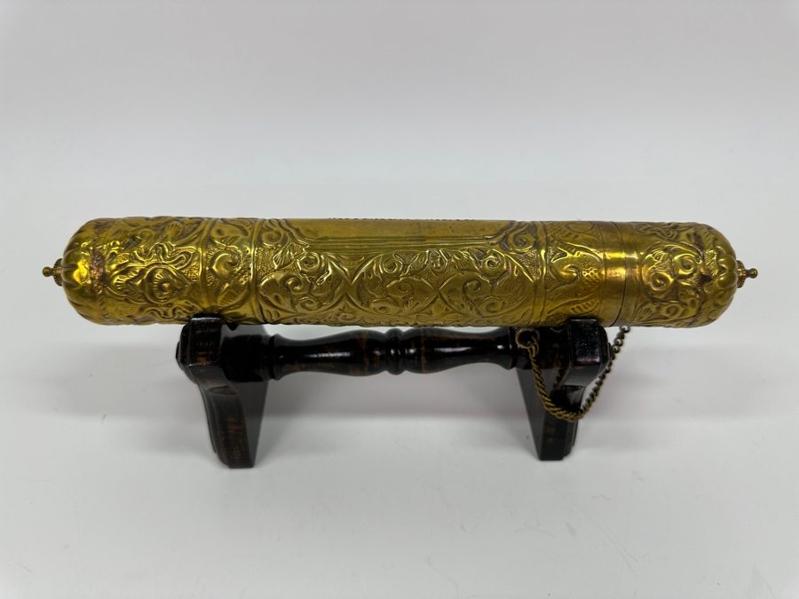 Vintage Brass Embossed Scroll Holder with Stand 10.25'W [Photo 2]
