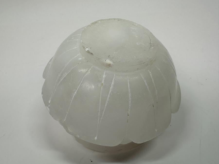 Vintage Stephen A Kramer Hand-Made Italian Alabaster Box with Bronze Mounts 4'W x 2.75'H [Photo 7]