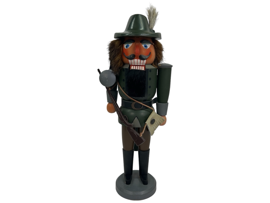 German Nutcracker 17'H
