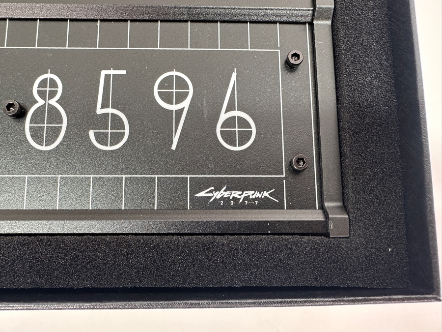 EleksTube IPS Pro Limited Edition 6-Bit Digital Clock [Photo 2]