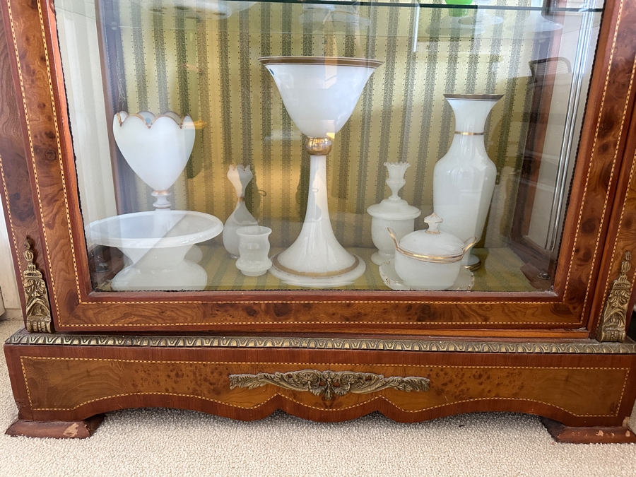 Impressive French Curio Display Cabinet 36.5W X 16D X 66.5H [Photo 4]