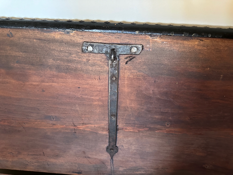 Impressive Antique Zanzibar Chest Trunk - See Photos 48W X 19D X 22.5H [Photo 14]