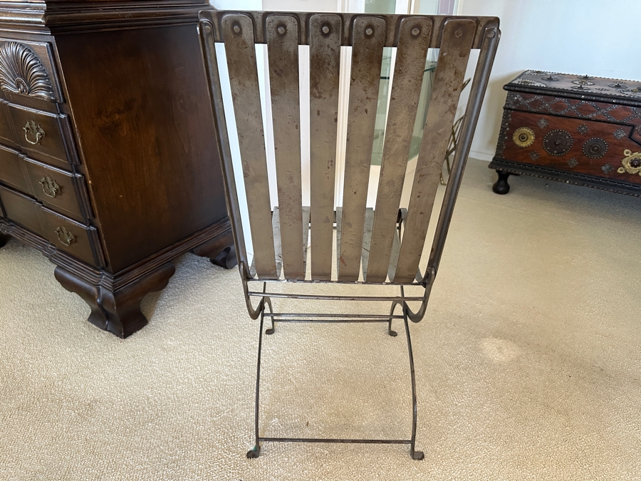 Impressive Bent Steel Accent Chair 15W X 21D X 36.5H [Photo 7]