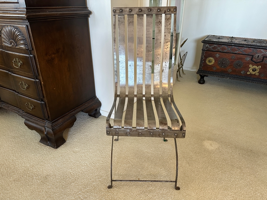 Impressive Bent Steel Accent Chair 15W X 21D X 36.5H [Photo 3]