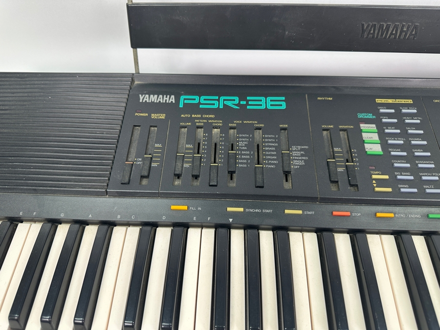 Just Added - Yamaha PSR-36 Keyboard with 61 Keys 36W x 13D