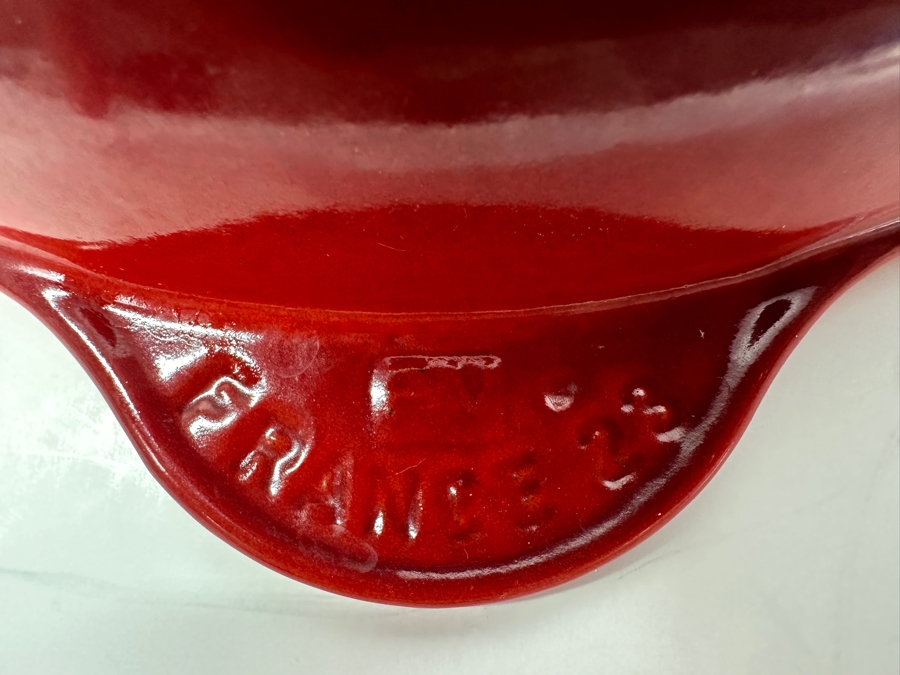 Just Added - (2) Le Creuset Pans 8.5'W/9.5'W [Photo 4]