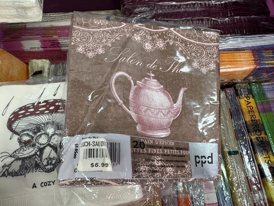 Just Added - Lot of Over (20) Decorative Party Napkins Sets [Photo 5]