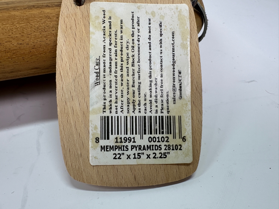 Just Added - Ironwood Gourmet Carving Board 22'W x 15'D x 2.25'H [Photo 4]