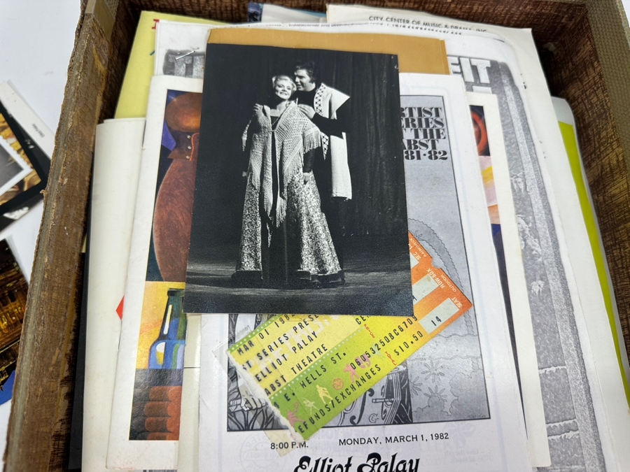 Just Added - Elliot Palay Opera Tenor Memorabilia Box Containing Photographs, Opera Programs, Ticket Stubs & Letters [Photo 23]