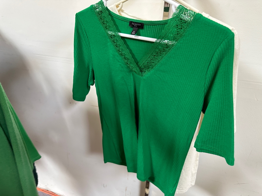 Just Added - Lot of Over 30 Pieces of Talbots Clothing Including Cashmere Sweaters - Mostly Size Medium [Photo 25]