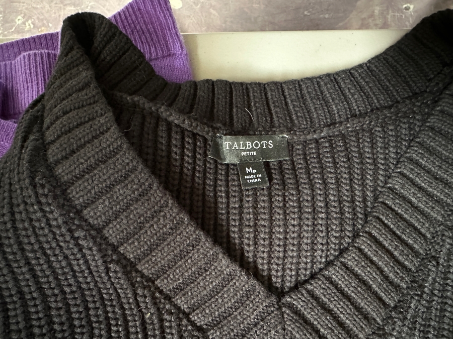 Just Added - Lot of Over 30 Pieces of Talbots Clothing Including Cashmere Sweaters - Mostly Size Medium [Photo 9]