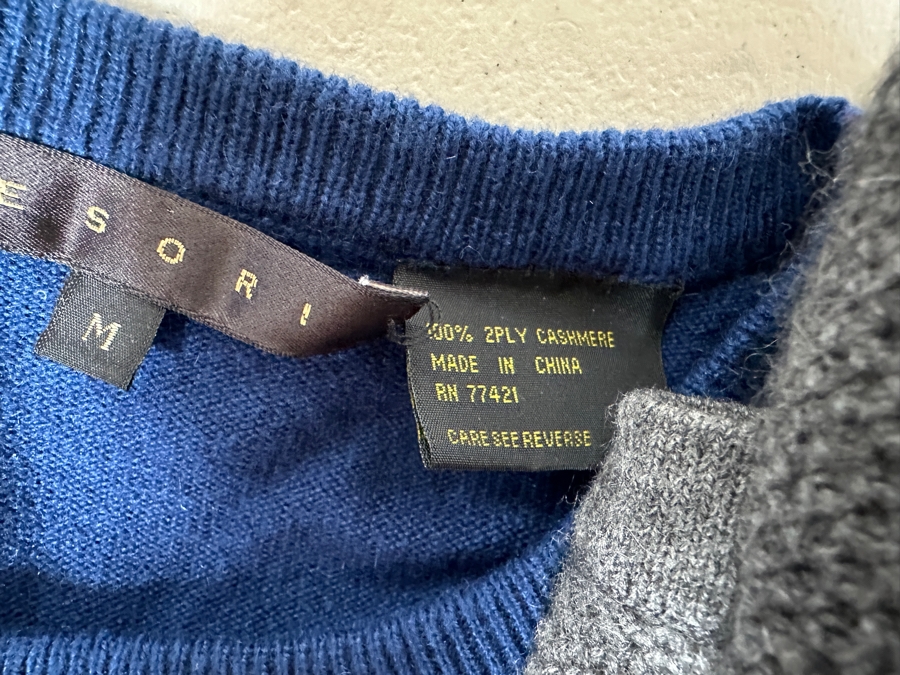 Just Added - Lot of 5 Cashmere Sweaters, One Alpaca Sweater and One Italian Wool Sweater [Photo 6]