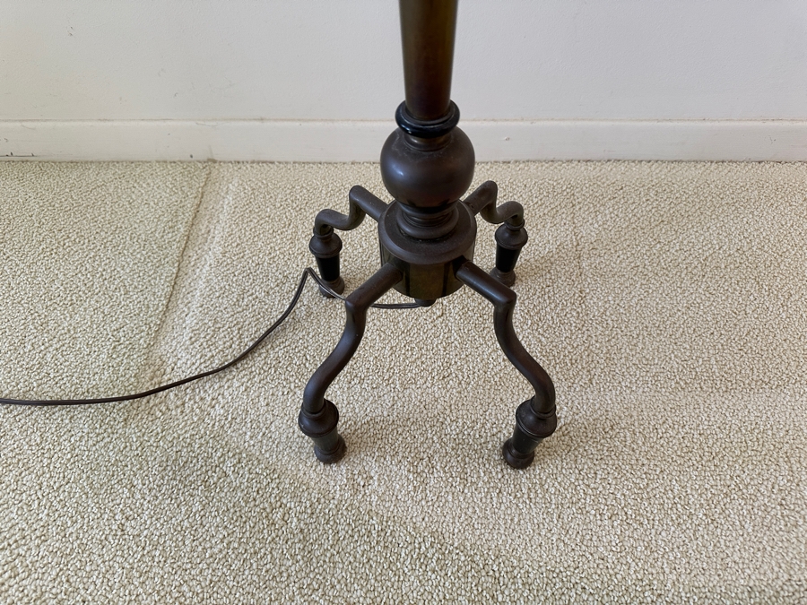 Vintage 1975 Chapman Freestanding Brass Lamp With Table 54.5H [Photo 4]