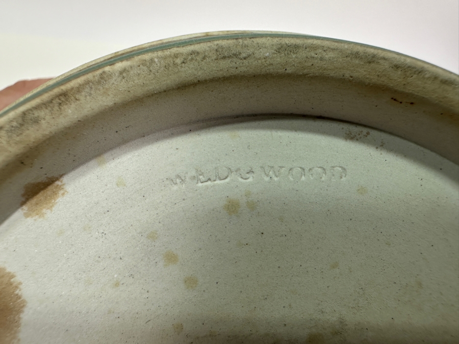 Pair Of Vintage Wedgwood Green Jasperware Barrel Jars 7H & 4.5H [Photo 22]