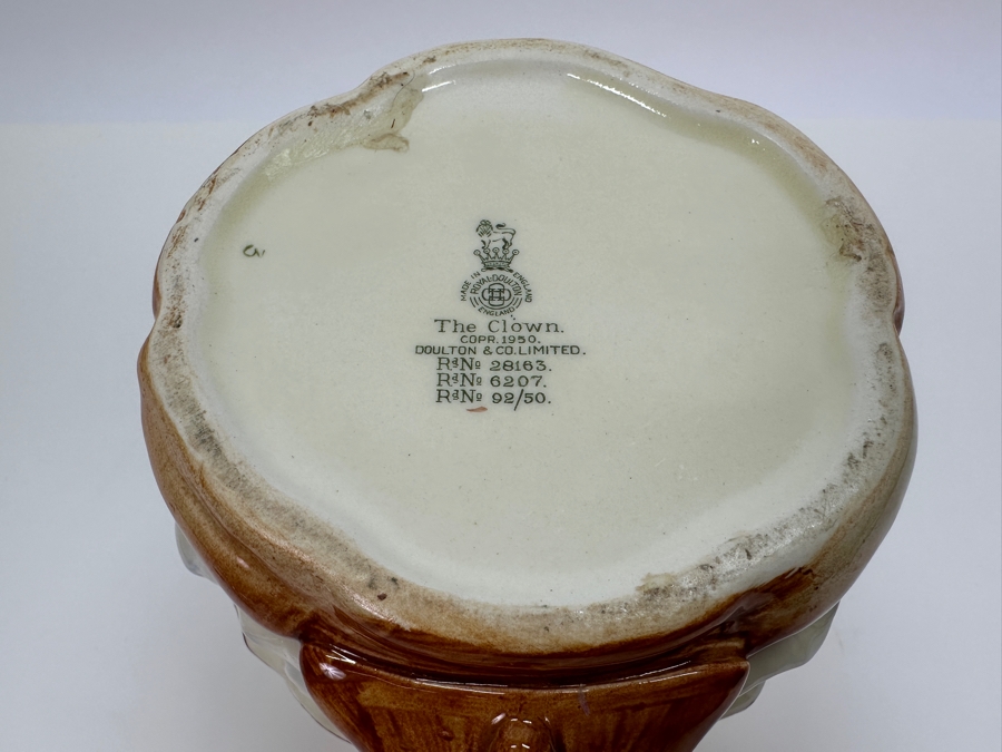 Vintage Royal Doulton 'The Clown' Large Toby Jug 6.25'H [Photo 11]