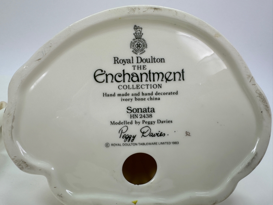 Royal Doulton The Enchantment Collection 'Sonata & Lyric' Figurines HN2757/HN2438 6.25'H/6.75'H [Photo 8]