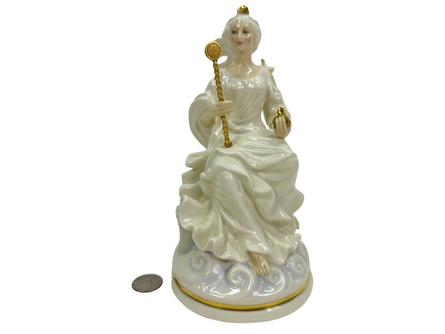 Royal Doulton The Enchantment Collection 'Queen of the Ice' HN2435 8.5'H [Photo 1]