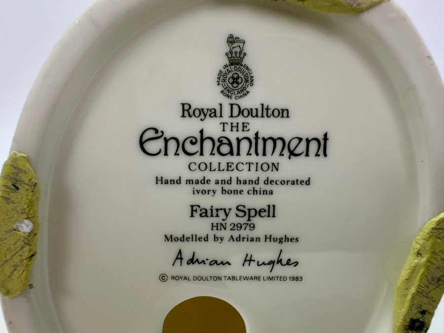 Royal Doulton The Enchantment Collection 'April Shower & Fairy Spell' Figurines HN3024/HN2979 5'H/5.5'H [Photo 14]