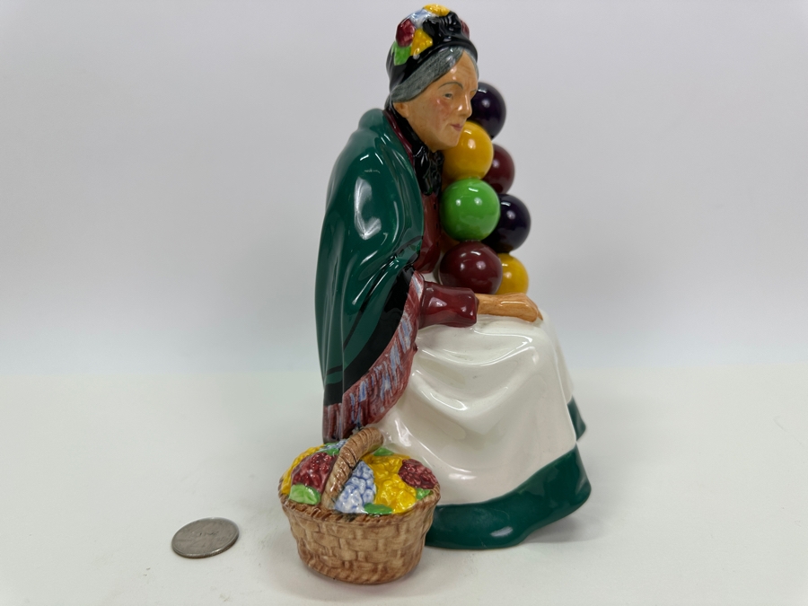 Vintage Royal Doulton 'The Old Balloon Seller' Figurine HN1315 7.75'H [Photo 3]