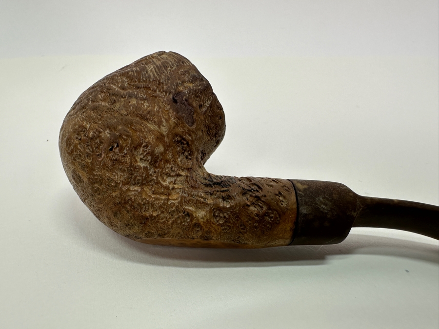 Wooden Pipe Stand With 3 Vintage Pipes: Briar Italy Meerschaum Line, BB&S Londoner London England & Italy [Photo 19]