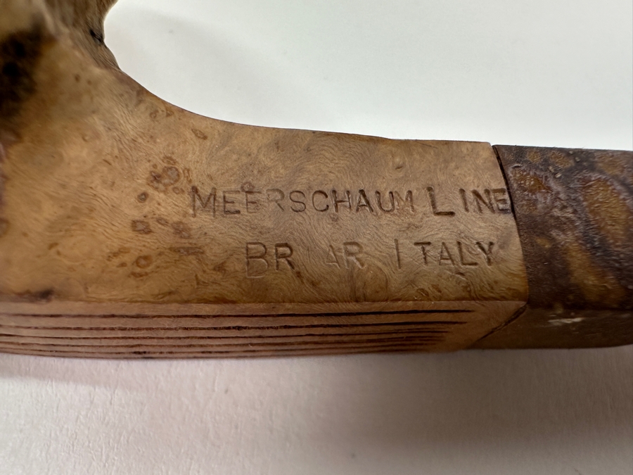 Wooden Pipe Stand With 3 Vintage Pipes: Briar Italy Meerschaum Line, BB&S Londoner London England & Italy [Photo 11]