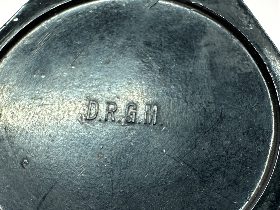 Pair Of Vintage Carved Pipes [Photo 10]