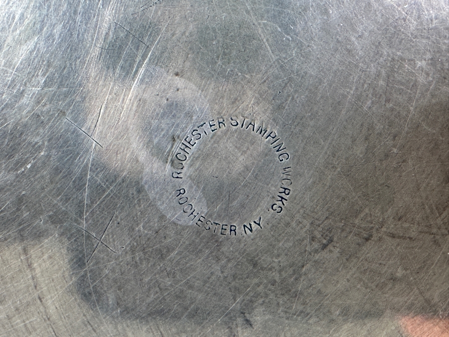 Copper & Pewter Rochester Stamping Works Coffee Pot & Teapot Plus Copper Creamer & Sugar [Photo 8]