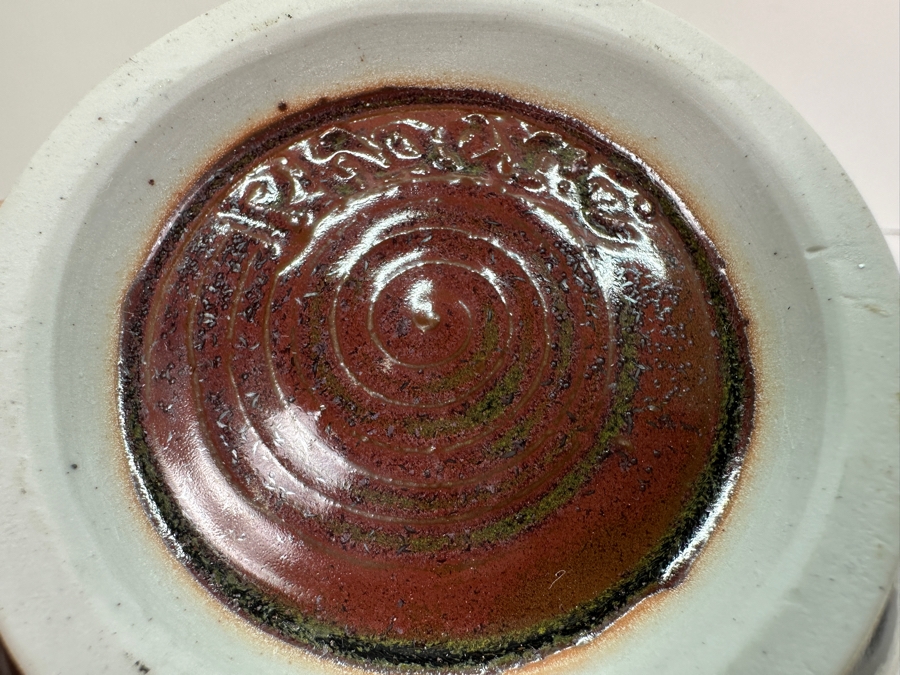 Collection of Signed Studio Pottery [Photo 9]