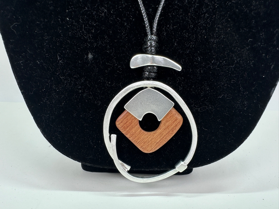 Pair Of Modernist Necklaces By Palm Springs Jewelry Designer Laurent Scott Collection Contempo Series 32'L & 16'L [Photo 4]