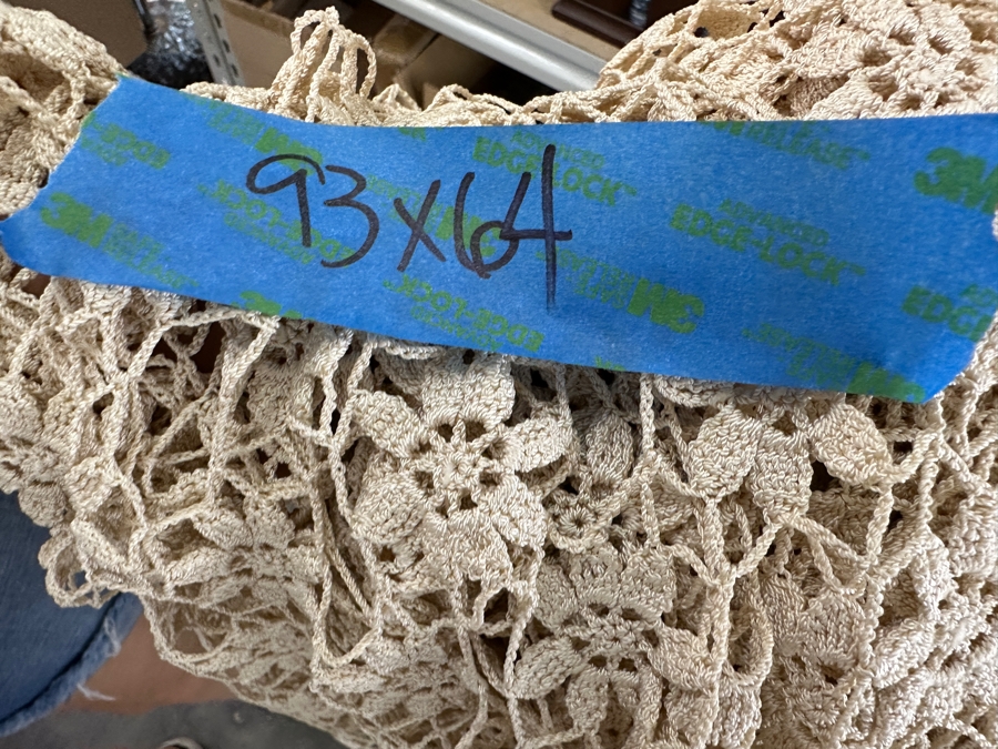 Just Added - Handmade Vintage Crochet Tablecloth 93 X 63 [Photo 4]