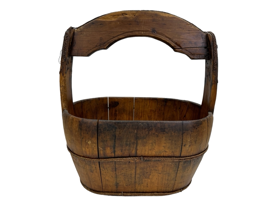 Just Added - Wooden Oval Water Bucket 16 X 10 X 10 [Photo 1]